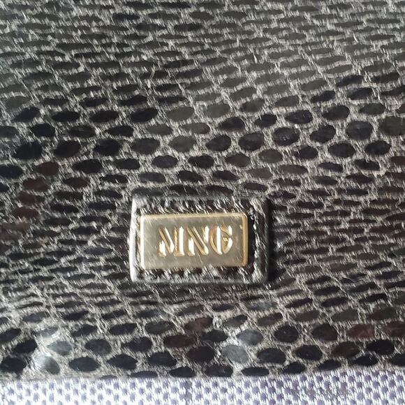 Black Wristlet - Picture 5 of 5